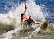 开云体育登录-蛰伏与突刺，霍勒迪关键先生本色，黄蜂逆境突围森林狼