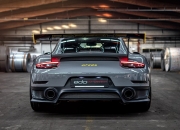 开云足球直播-本泽马关键回合不手软，巴西狂胜墨西哥—绿茵场上的王者与军团