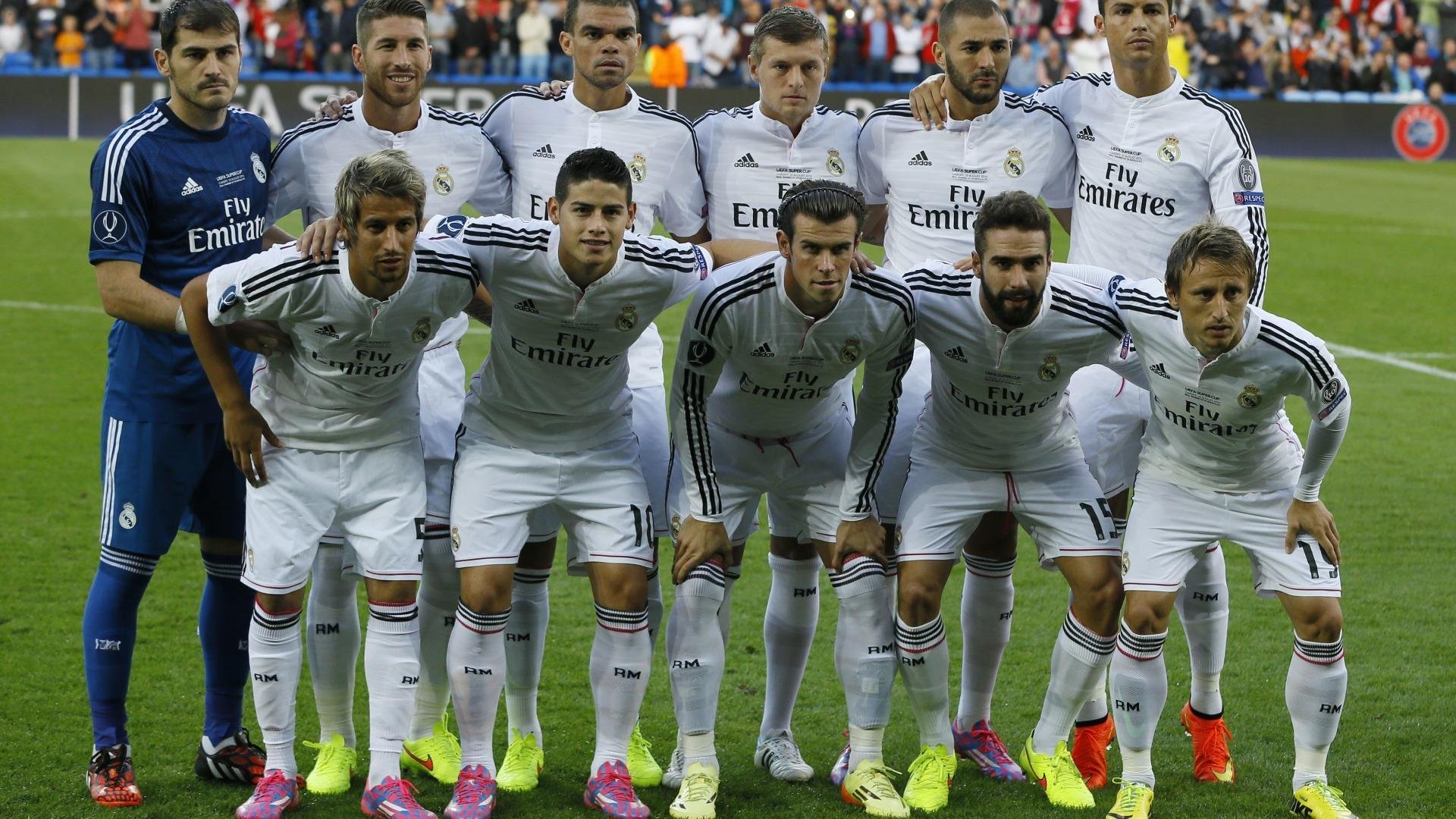 篮网对阵国王，爱德华兹一锤定音，让比赛提前失去悬念