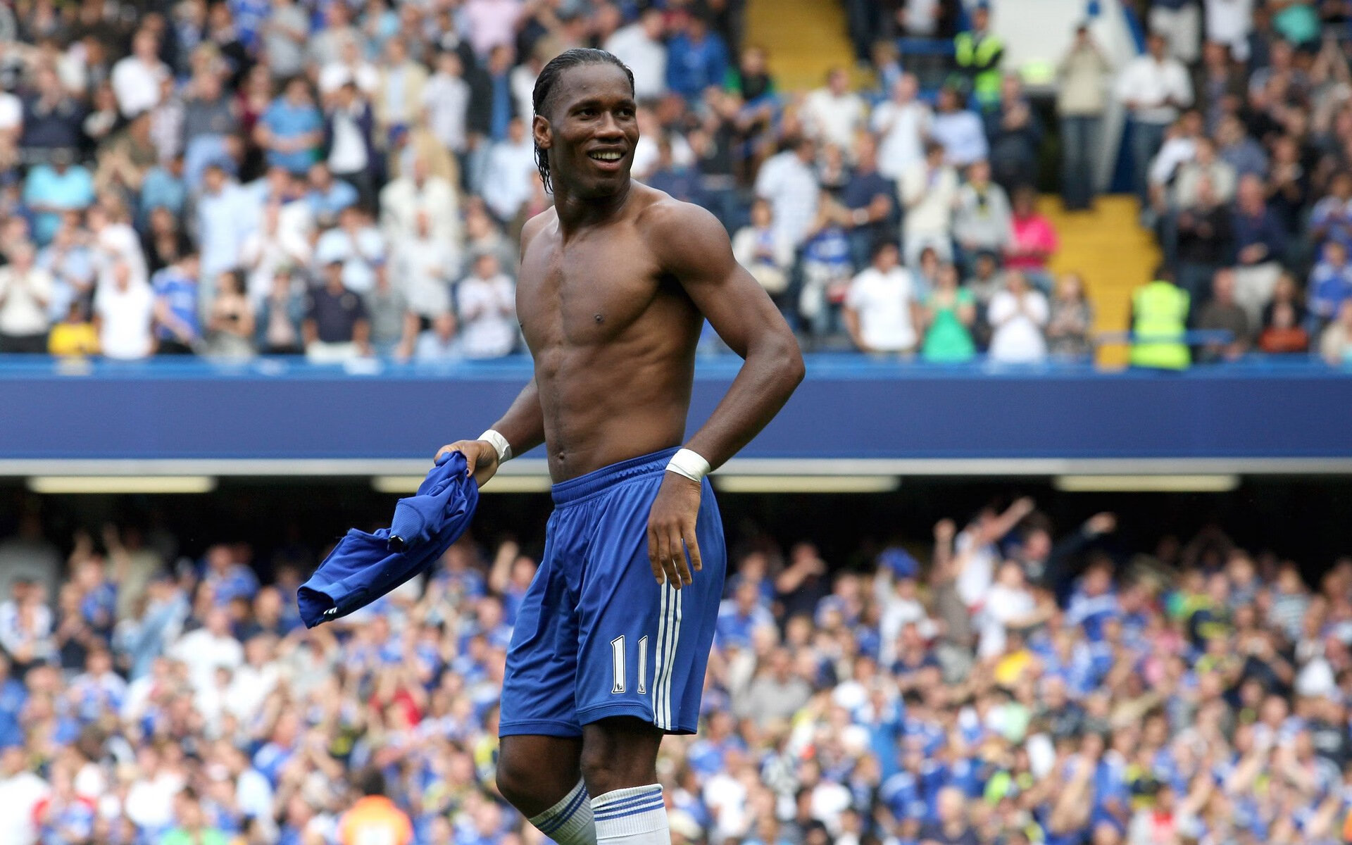 克瓦拉茨赫利亚攻防两端统治，希腊打穿巴西，一场战术革命的诞生