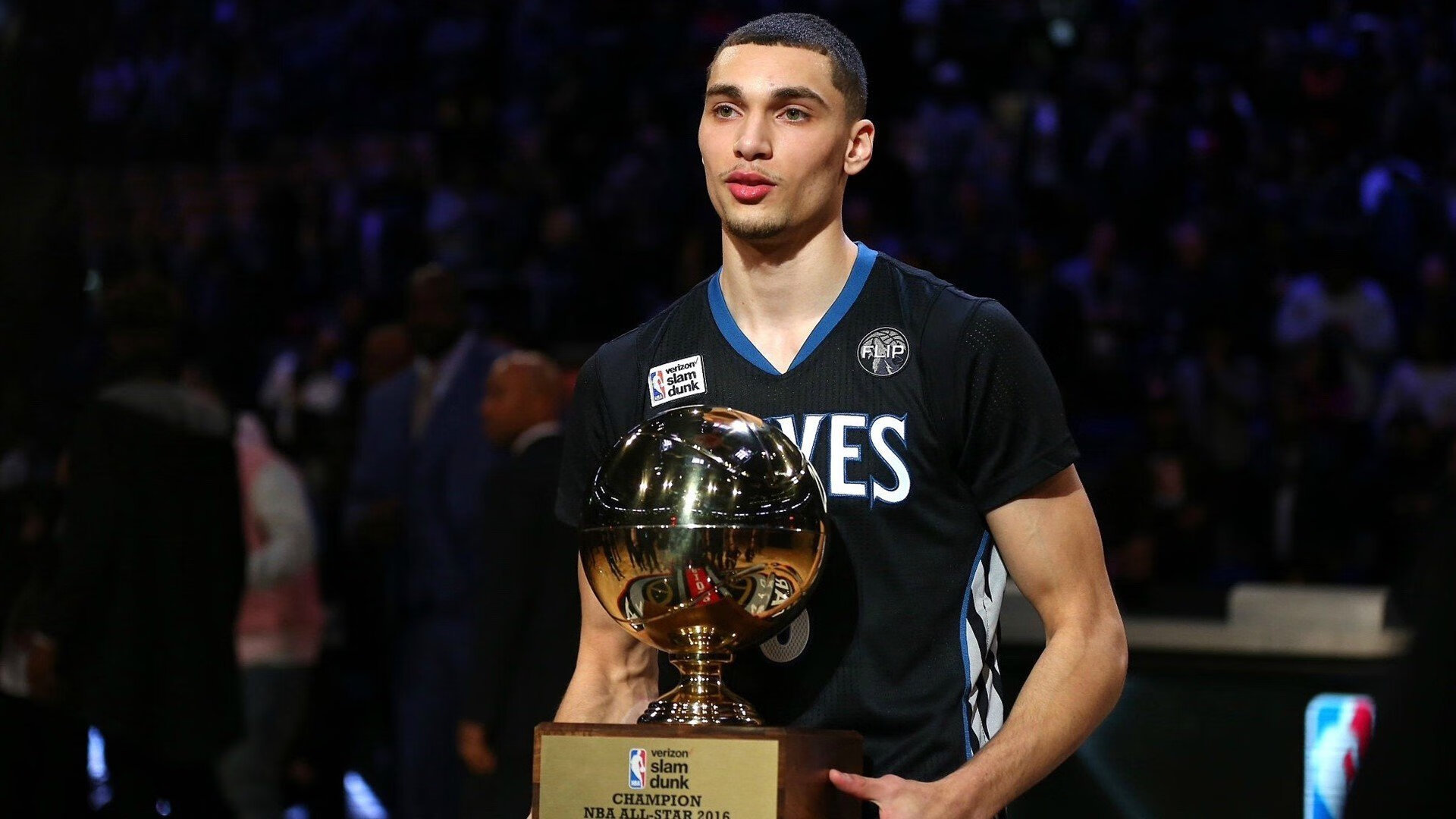 安赛龙独木成林，丹麦队绝杀印度队背后的孤胆英雄与团队意志